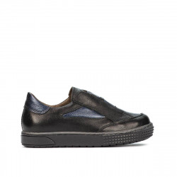 Małe buty dziecięce 70-1c czarno-kombinowane