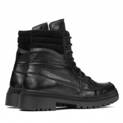 Damskie botki 3362 czarne