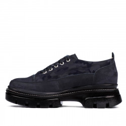 Damskie buty casual 6043 zamszowe w kolorze indygo połączone