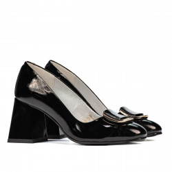 Eleganckie buty damskie 1291 czarny lakier