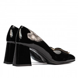 Eleganckie buty damskie 1291 czarny lakier