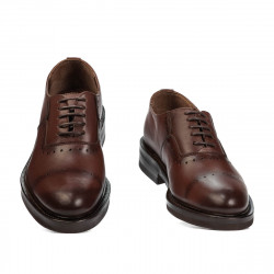 Eleganckie buty dla nastolatków 381 a koniak