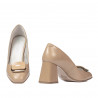 Eleganckie buty damskie 1291 lakierowane beżowe