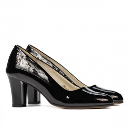 Eleganckie damskie buty 1209 lakierowana czarna