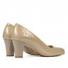 Eleganckie buty damskie 1209 lakierowane beżowe