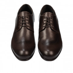 Eleganckie buty męskie 940m a kawa