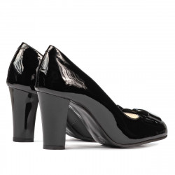 Eleganckie buty damskie 1245 lakierowane czarne