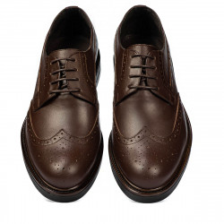 Eleganckie buty męskie 939 brązowy 01