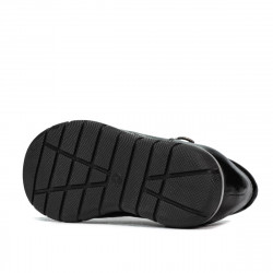 Małe dziecięce buty 76c czarne