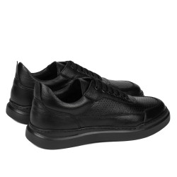 Czarne buty sportowe 955