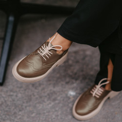 Damskie buty casual 6067 brązowe lifestyle
