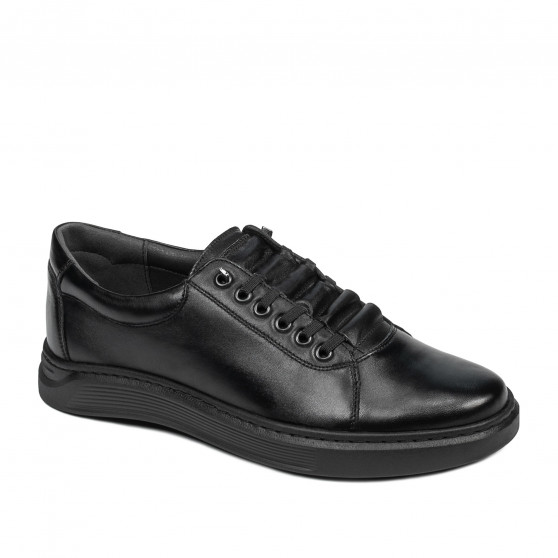 Czarne buty sportowe dla nastolatków 8000