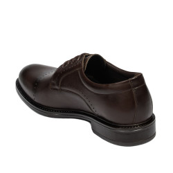 Eleganckie buty męskie 965 a kawa