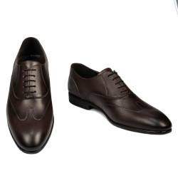 Eleganckie buty męskie 964 a kawa