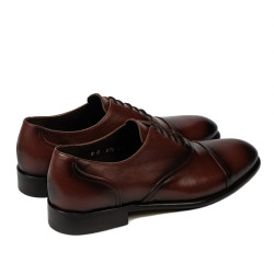 Eleganckie buty męskie 978 w kolorze koniakowym