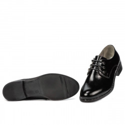 Damskie buty casualowe 6020 lakierowane czarne