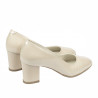 Eleganckie damskie buty 1268 lakierowana kość słoniowa