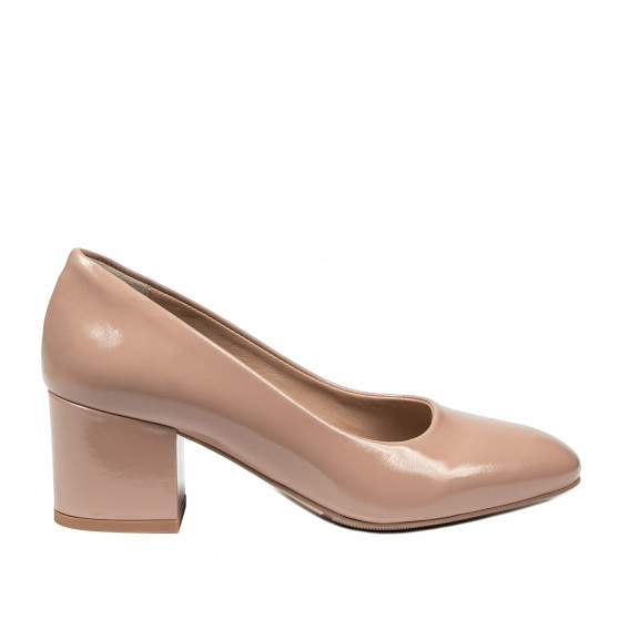 Eleganckie buty damskie 1356 lakierowane beżowe