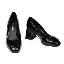 Eleganckie damskie buty 1324 czarny lakier