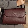 Torebka damska na ramię 040g black cherry lifestyle
