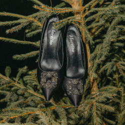 Eleganckie buty damskie 1339 czarny satynowy lifestyle