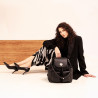 Damski plecak 308g 01 biz czarny lifestyle