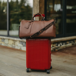 Torba podróżna 305g 01 biz koniak lifestyle