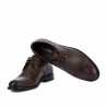 Eleganckie buty męskie 930 a kawa