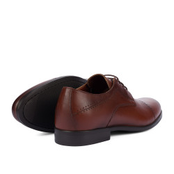 Eleganckie buty męskie 822-1 w koniakowym kolorze