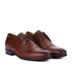 Eleganckie buty męskie 822-1 w koniakowym kolorze