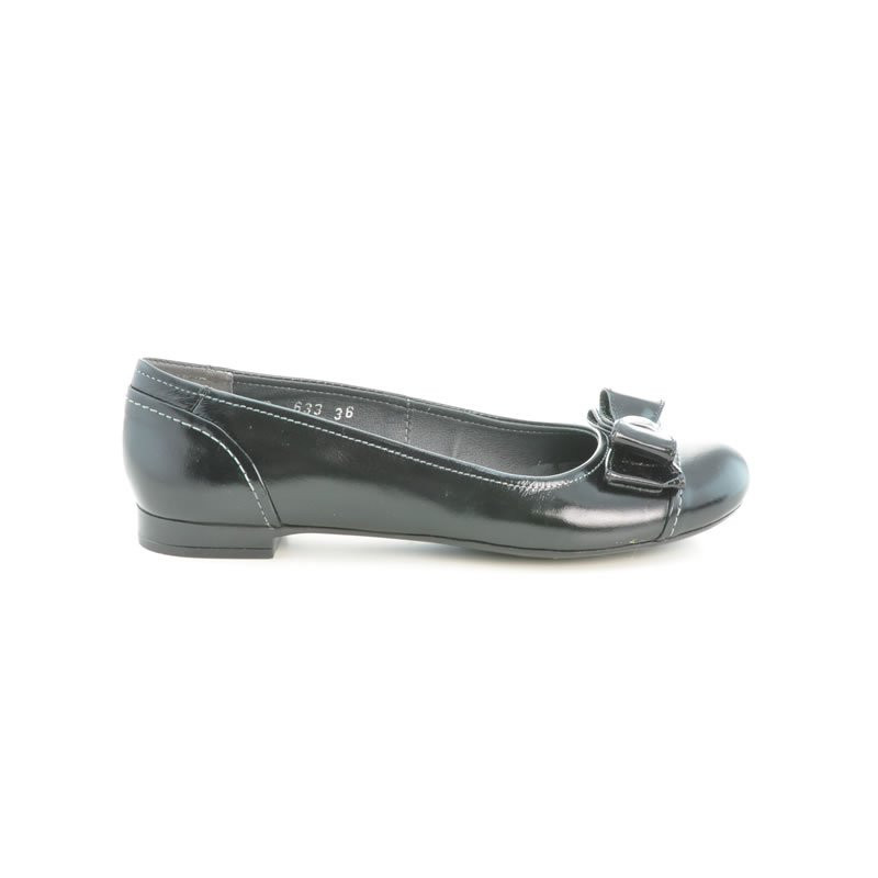 Czarne lakierowane baleriny damskie 633