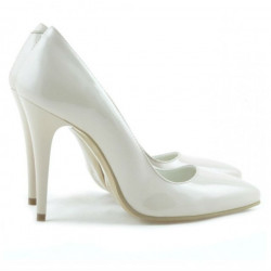 Eleganckie damskie buty 1241 lakierowana kość słoniowa