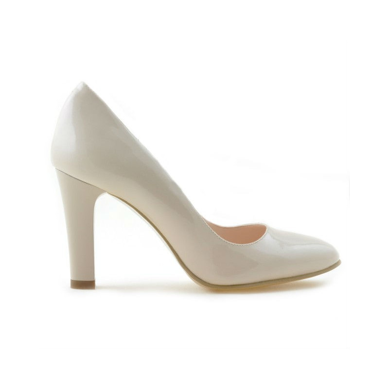 Damskie eleganckie buty 1243 lakierowane kości słoniowej