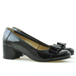 Damskie pantofi casual / eleganckie 636 lakierowane czarne