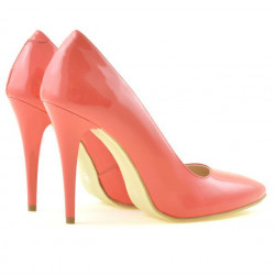 Eleganckie damskie buty 1241 lakierowane czerwono-koralowe