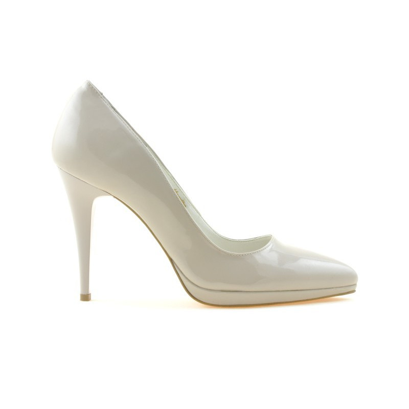 Eleganckie buty damskie 1244 lakierowane beżowe perłowe